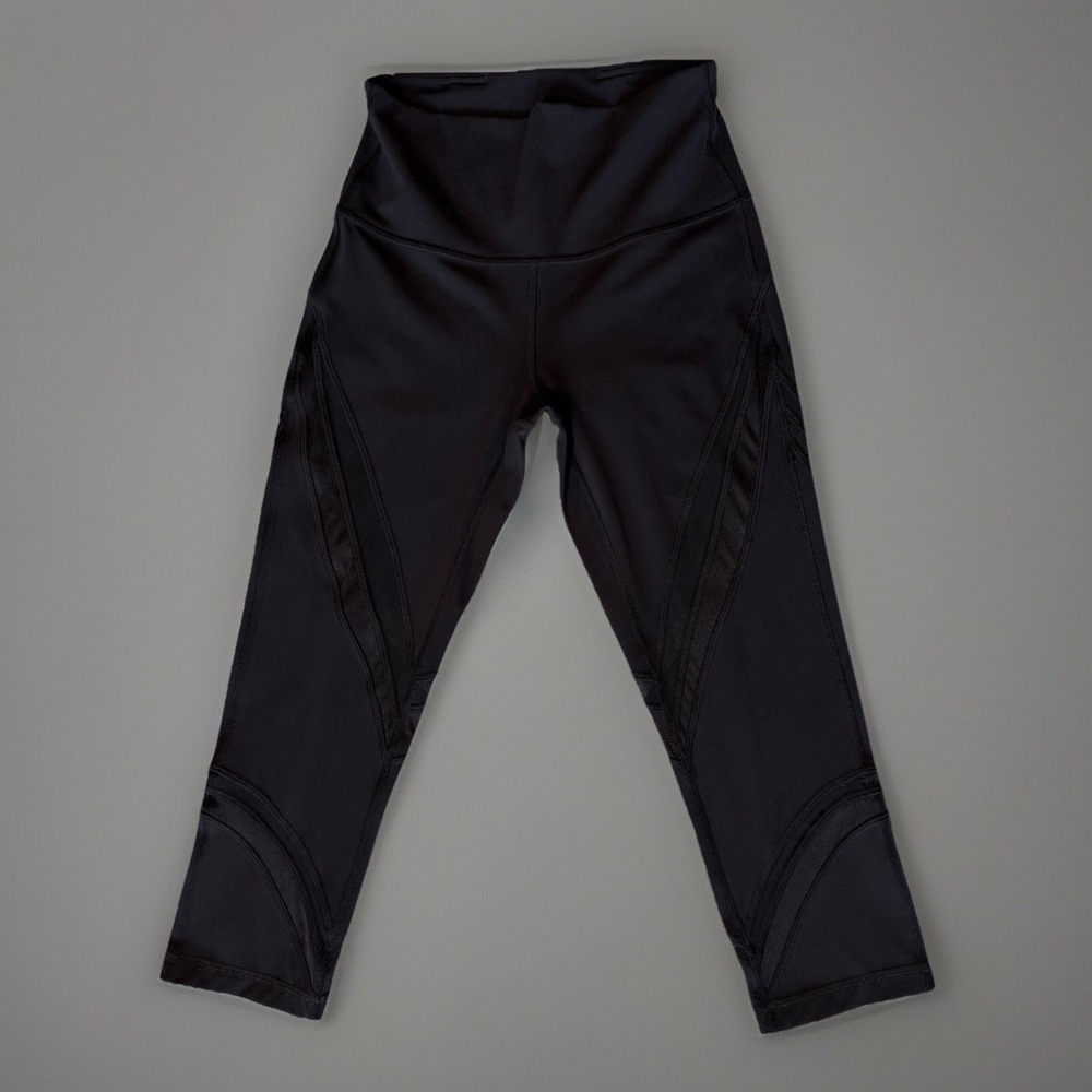 Lululemon Capri Black Leggings Womens Size 4